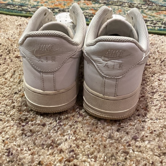 Nike air forces for sale! - Picture 4 of 6
